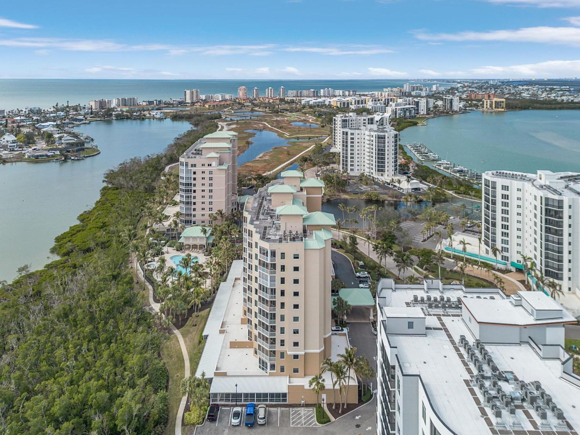 Waterfront Condo W/ Bay Views, Pool & Tennis Court Fort Myers Beach Dış mekan fotoğraf